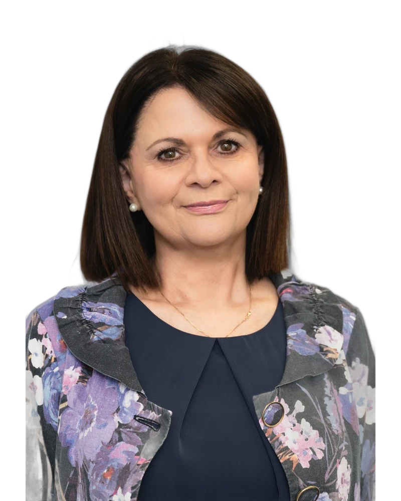 Portrait of Rhonda Locandro